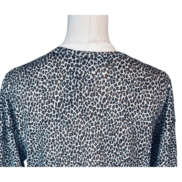 NWT Banana Republic Small Leopard Print V-Neck Merino Wool Sweater - Picture 10 of 15